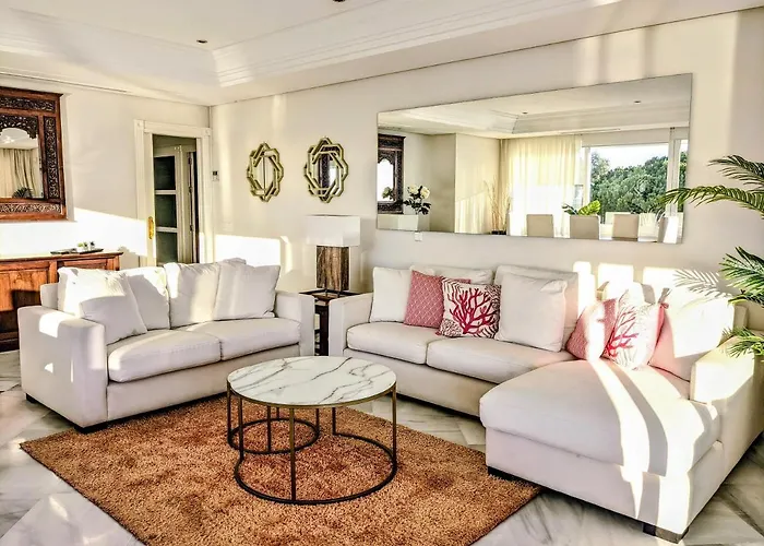 Marina Mariola By Coral Apartment *