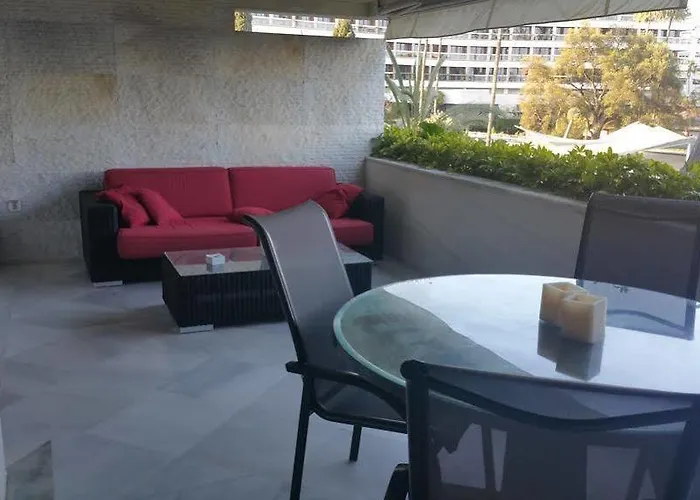 Marina Mariola By Coral Apartment